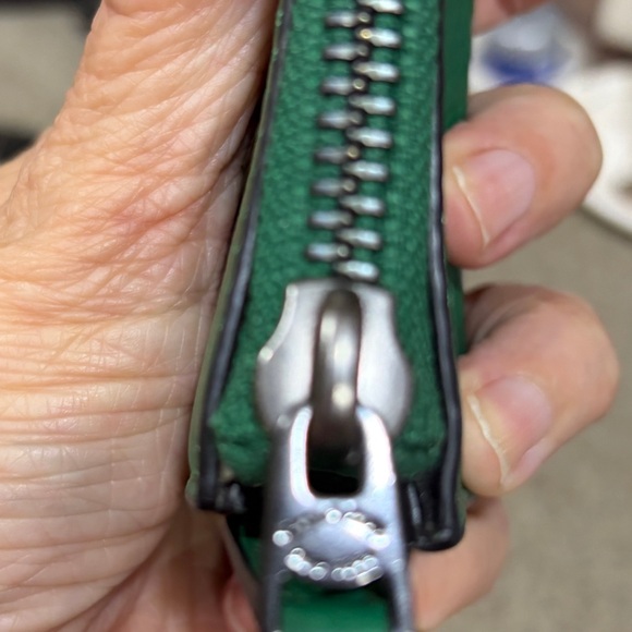 Coach Green Leather pouch / makeup bag - Picture 3 of 5